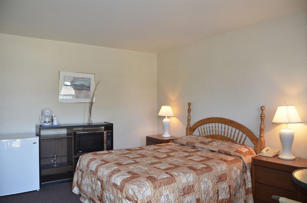 Motel Grande Ile Salaberry-de-Valleyfield Exterior foto