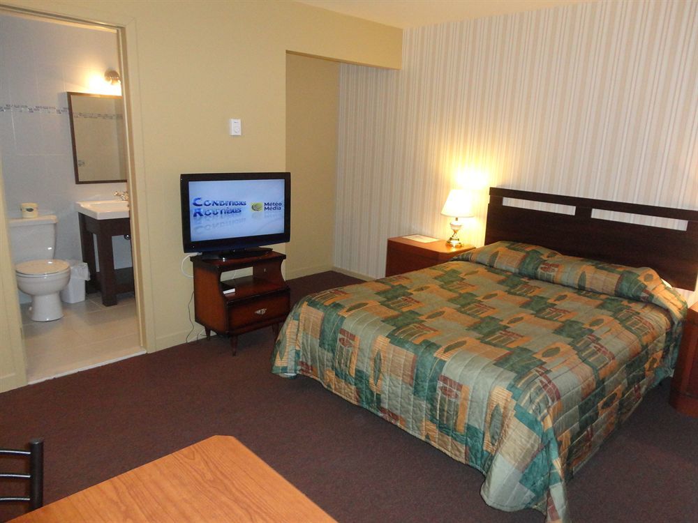 Motel Grande Ile Salaberry-de-Valleyfield Exterior foto
